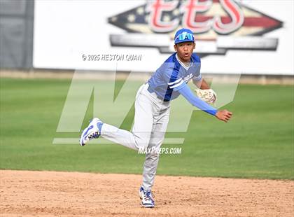 Thumbnail 1 in Etiwanda vs. Bishop Gorman (National Classic) photogallery.