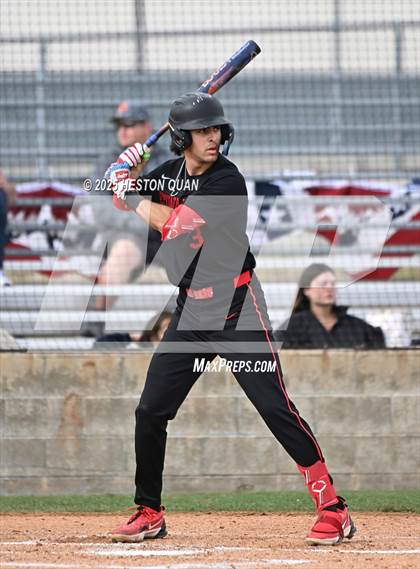 Thumbnail 1 in Etiwanda vs. Bishop Gorman (National Classic) photogallery.