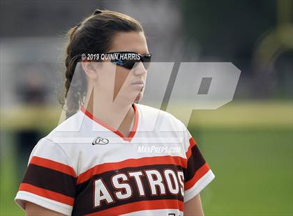 Thumbnail 1 in Shepard v Richards (IHSA 4A Regional Final) photogallery.