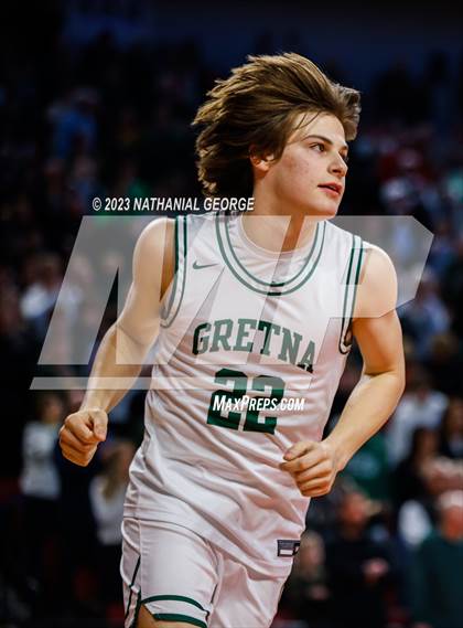 Thumbnail 1 in Lincoln Southeast vs. Gretna (NSAA Class A Quarterfinal) photogallery.