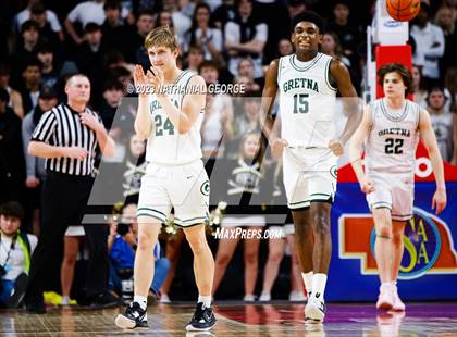 Thumbnail 3 in Lincoln Southeast vs. Gretna (NSAA Class A Quarterfinal) photogallery.