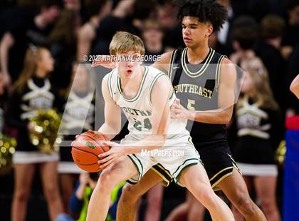 Thumbnail 2 in Lincoln Southeast vs. Gretna (NSAA Class A Quarterfinal) photogallery.