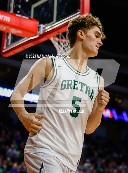 Thumbnail 2 in Lincoln Southeast vs. Gretna (NSAA Class A Quarterfinal) photogallery.