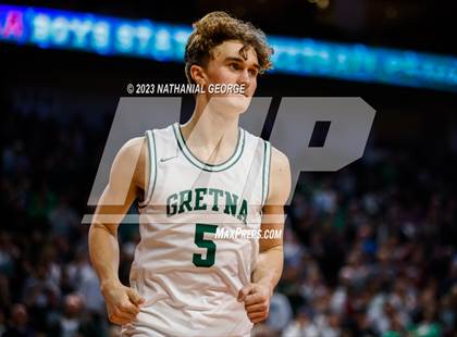Thumbnail 1 in Lincoln Southeast vs. Gretna (NSAA Class A Quarterfinal) photogallery.