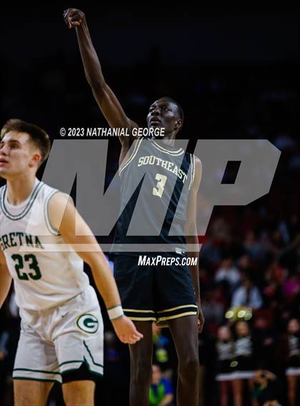 Thumbnail 1 in Lincoln Southeast vs. Gretna (NSAA Class A Quarterfinal) photogallery.