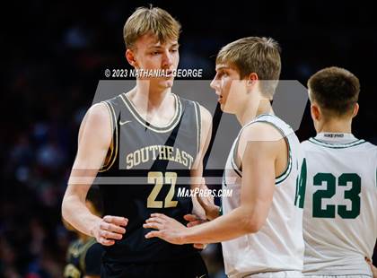 Thumbnail 2 in Lincoln Southeast vs. Gretna (NSAA Class A Quarterfinal) photogallery.