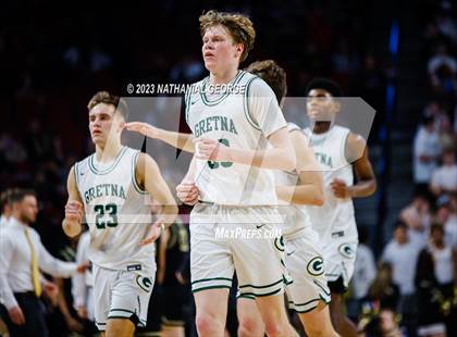 Thumbnail 3 in Lincoln Southeast vs. Gretna (NSAA Class A Quarterfinal) photogallery.