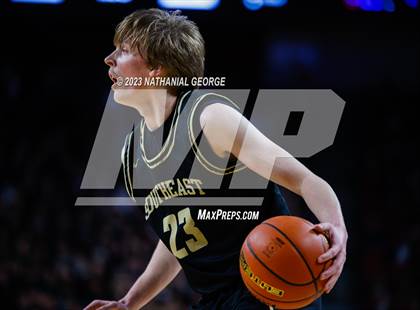 Thumbnail 2 in Lincoln Southeast vs. Gretna (NSAA Class A Quarterfinal) photogallery.