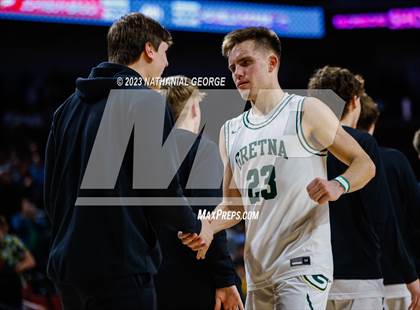 Thumbnail 3 in Lincoln Southeast vs. Gretna (NSAA Class A Quarterfinal) photogallery.