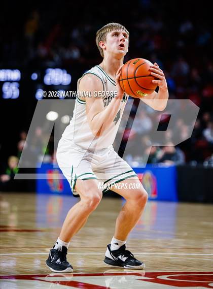 Thumbnail 2 in Lincoln Southeast vs. Gretna (NSAA Class A Quarterfinal) photogallery.