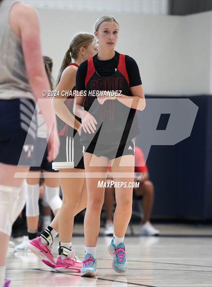 Thumbnail 3 in Fredericksburg vs Jim Ned (Texas Association of Basketball Coaches Showcase) photogallery.