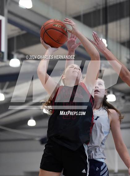 Thumbnail 3 in Fredericksburg vs Jim Ned (Texas Association of Basketball Coaches Showcase) photogallery.