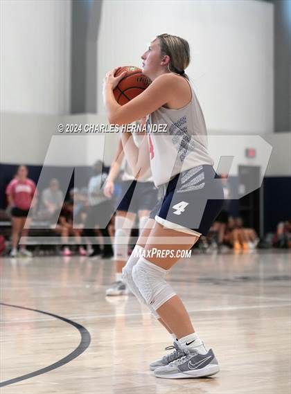 Thumbnail 3 in Fredericksburg vs Jim Ned (Texas Association of Basketball Coaches Showcase) photogallery.