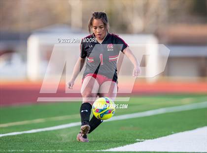 Thumbnail 3 in Amarillo vs. Coronado photogallery.