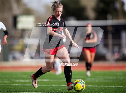 Thumbnail 3 in Amarillo vs. Coronado photogallery.