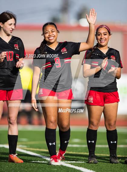 Thumbnail 3 in Amarillo vs. Coronado photogallery.