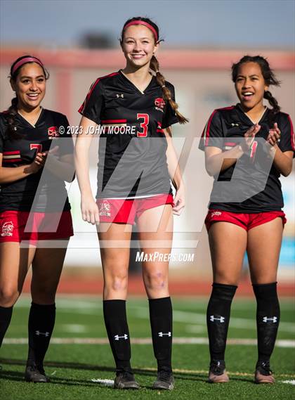 Thumbnail 2 in Amarillo vs. Coronado photogallery.