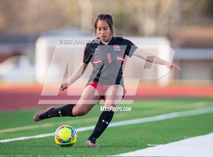 Thumbnail 2 in Amarillo vs. Coronado photogallery.