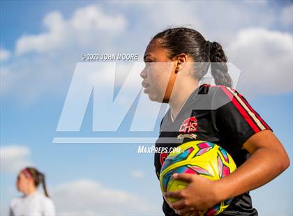 Thumbnail 2 in Amarillo vs. Coronado photogallery.