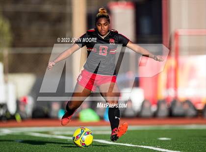 Thumbnail 3 in Amarillo vs. Coronado photogallery.