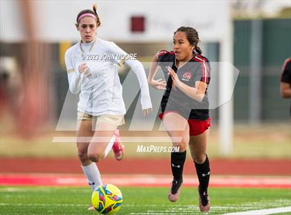 Thumbnail 2 in Amarillo vs. Coronado photogallery.