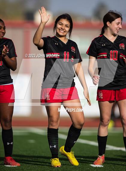 Thumbnail 2 in Amarillo vs. Coronado photogallery.