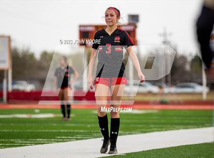 Thumbnail 3 in Amarillo vs. Coronado photogallery.