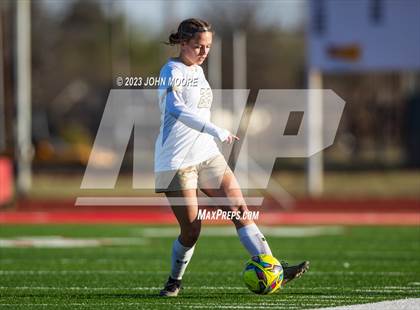 Thumbnail 2 in Amarillo vs. Coronado photogallery.