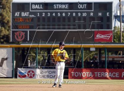 Thumbnail 1 in Kern Valley vs. Sierra (CIF CS D6 Final) photogallery.