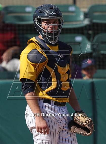Thumbnail 3 in Kern Valley vs. Sierra (CIF CS D6 Final) photogallery.