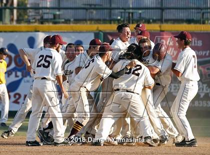 Thumbnail 1 in Kern Valley vs. Sierra (CIF CS D6 Final) photogallery.