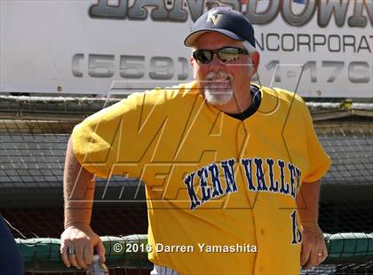 Thumbnail 1 in Kern Valley vs. Sierra (CIF CS D6 Final) photogallery.