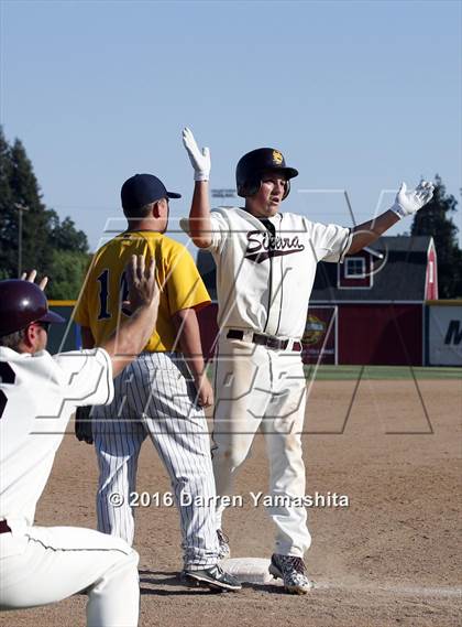 Thumbnail 3 in Kern Valley vs. Sierra (CIF CS D6 Final) photogallery.