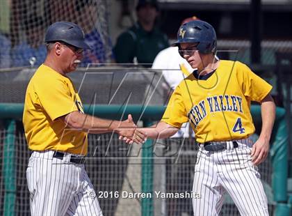 Thumbnail 1 in Kern Valley vs. Sierra (CIF CS D6 Final) photogallery.