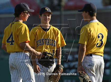 Thumbnail 1 in Kern Valley vs. Sierra (CIF CS D6 Final) photogallery.