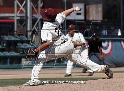 Thumbnail 3 in Kern Valley vs. Sierra (CIF CS D6 Final) photogallery.