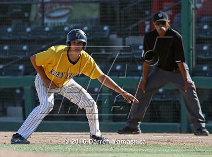 Thumbnail 1 in Kern Valley vs. Sierra (CIF CS D6 Final) photogallery.