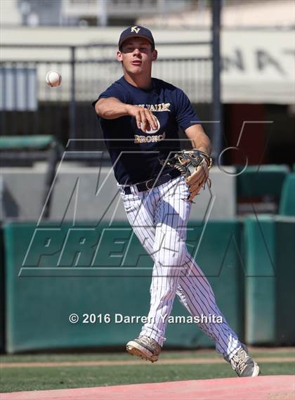 Thumbnail 3 in Kern Valley vs. Sierra (CIF CS D6 Final) photogallery.
