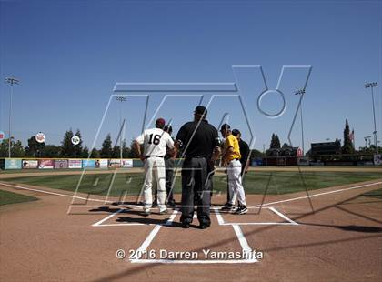 Thumbnail 1 in Kern Valley vs. Sierra (CIF CS D6 Final) photogallery.