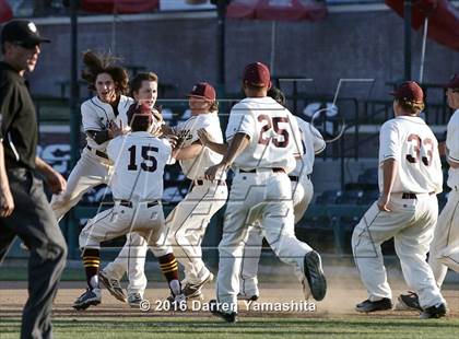 Thumbnail 2 in Kern Valley vs. Sierra (CIF CS D6 Final) photogallery.