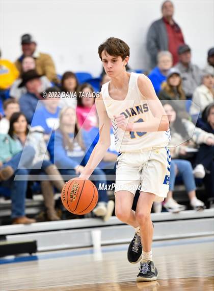 Thumbnail 2 in Huckabay vs. Three Way photogallery.