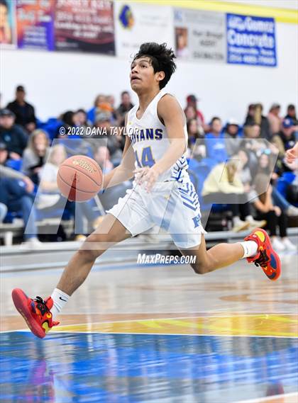 Thumbnail 2 in Huckabay vs. Three Way photogallery.