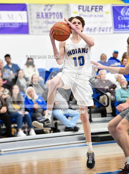 Thumbnail 3 in Huckabay vs. Three Way photogallery.