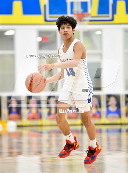 Thumbnail 1 in Huckabay vs. Three Way photogallery.