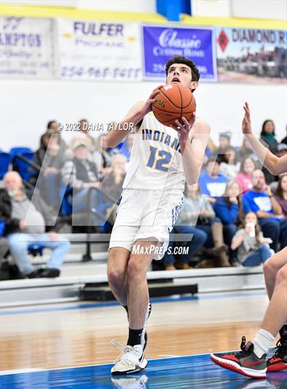 Thumbnail 2 in Huckabay vs. Three Way photogallery.