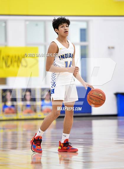 Thumbnail 3 in Huckabay vs. Three Way photogallery.