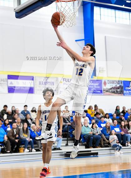 Thumbnail 2 in Huckabay vs. Three Way photogallery.