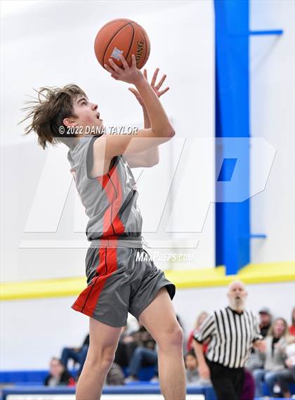 Thumbnail 3 in Huckabay vs. Three Way photogallery.