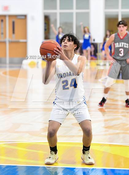 Thumbnail 3 in Huckabay vs. Three Way photogallery.