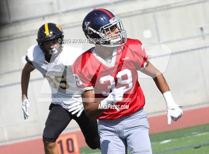 Thumbnail 1 in Foothill @ Yorba Linda photogallery.
